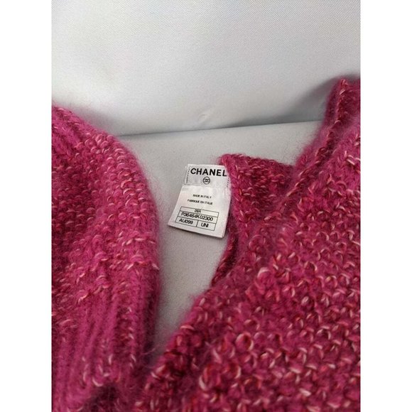 Chanel Hot Pink Luxurious Wool Mohair Blend Knit Hat Scarf Set - Picture 5 of 10